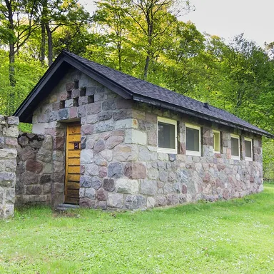 Bewabic State Park