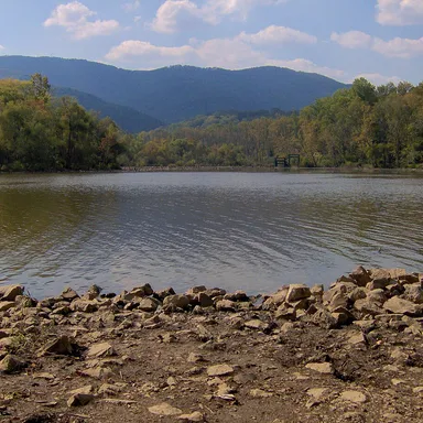 Cove Lake State Park