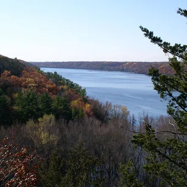 Kinnickinnic State Park