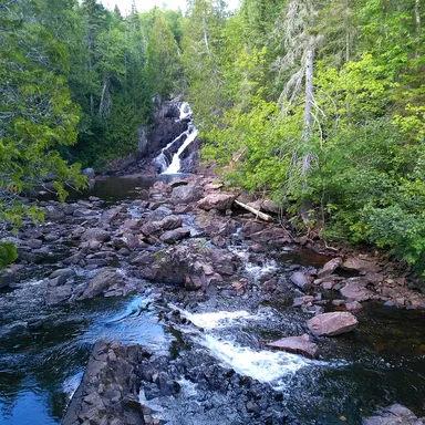 Rainbow Falls Provincial Park