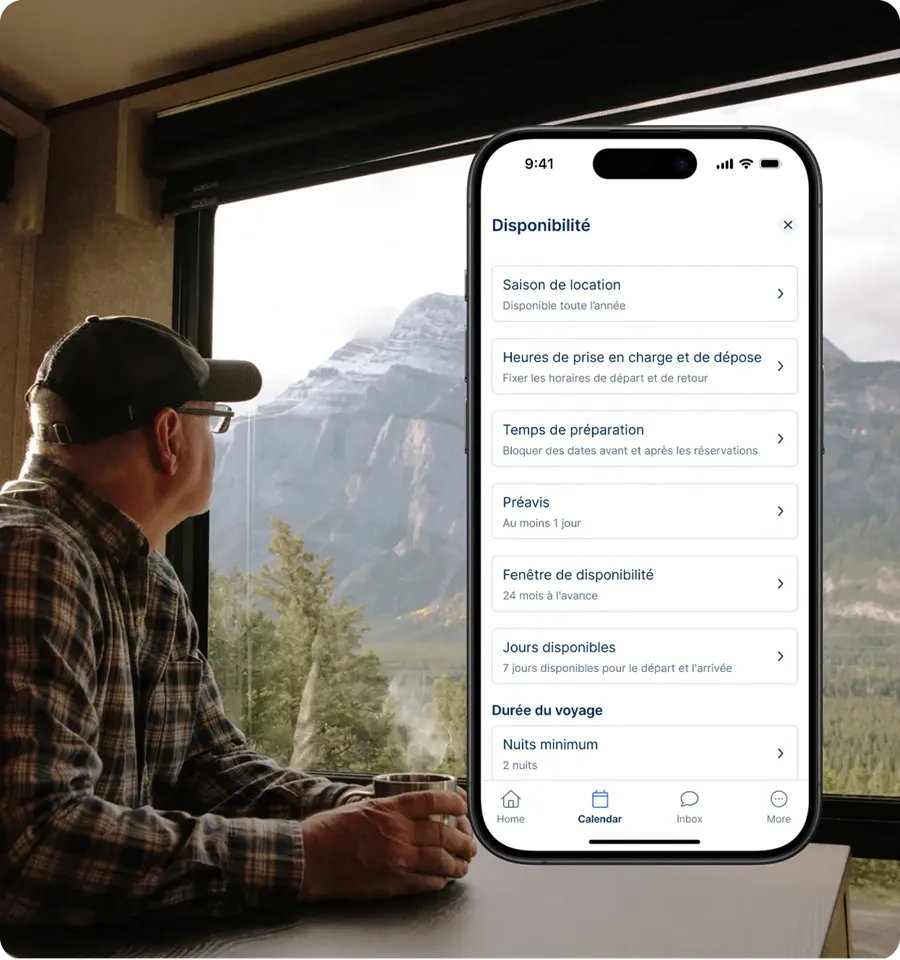 Smartphone affichant une fonctionnalité de disponibilité de calendrier pour la gestion de location de VR, mettant en avant la planification flexible pour les hôtes de VR.