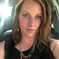 Tina D.