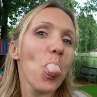 Vicki B.
