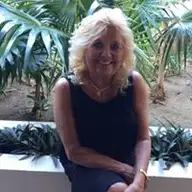 Bev Y.
