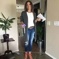Lisa L.
