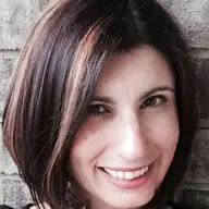 Sandra R.