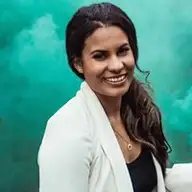 Claudia C.