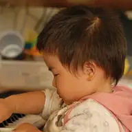 Zhibin Y.