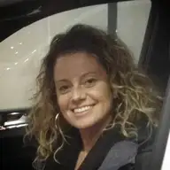 Sandra V.