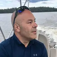 Luc J.