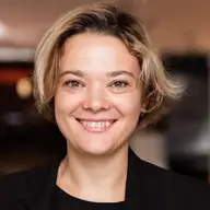 Laura C.
