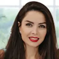 Elnaz H.