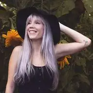 Amanda Y.