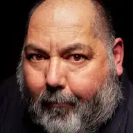 Georges L.