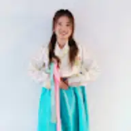 琬琦 張.