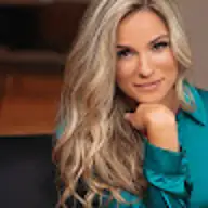 Emilie F.