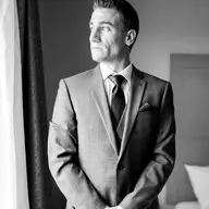 Darren H.