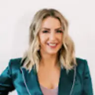 Kami H.
