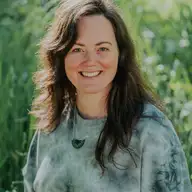 Elise L.