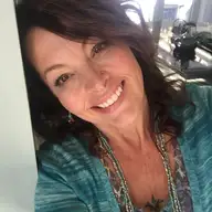 Joni T.