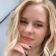 NIKI W.