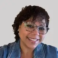 Lynn R.