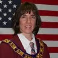 Suzi S.