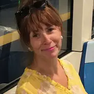 Laura F.