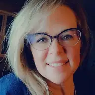 Cara E.