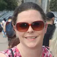 Nicole G.