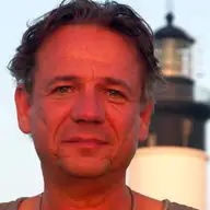 Axel S.