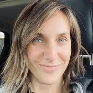 Cindy B.