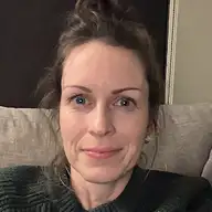 Veronique R.