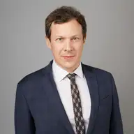 Aaron F.