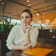 melanie H.