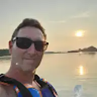 Yves D.