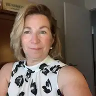 Andrée B.