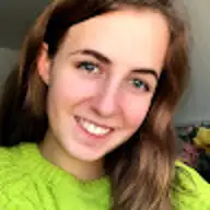 Chloe R.