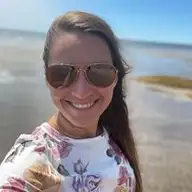 Melanie C.