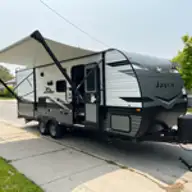 Expedient RV R.