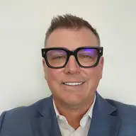 Erik L.