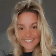 Manon D.