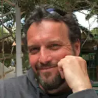 Simon L.