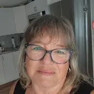 Tina G.