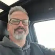 Luc J.