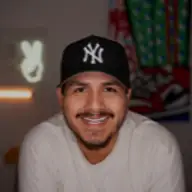 Max D.