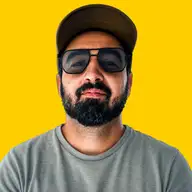 Yauheni L.