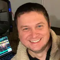 Dmitrii R.