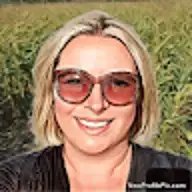 Kirsten R.