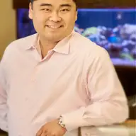 ji S.
